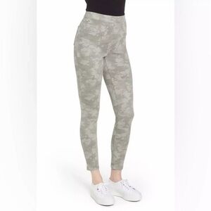 Spanx Stone Wash Camo Ankle Jean-ish Leggings